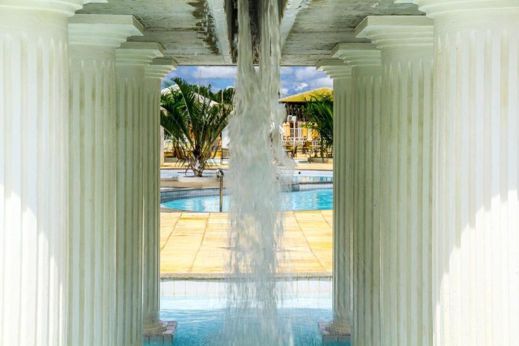 Lacqua diroma Caldas Novas - Piscinas 24 horas - Apartamentos com Roupa de Cama e banho - Caldas Tur Exterior foto