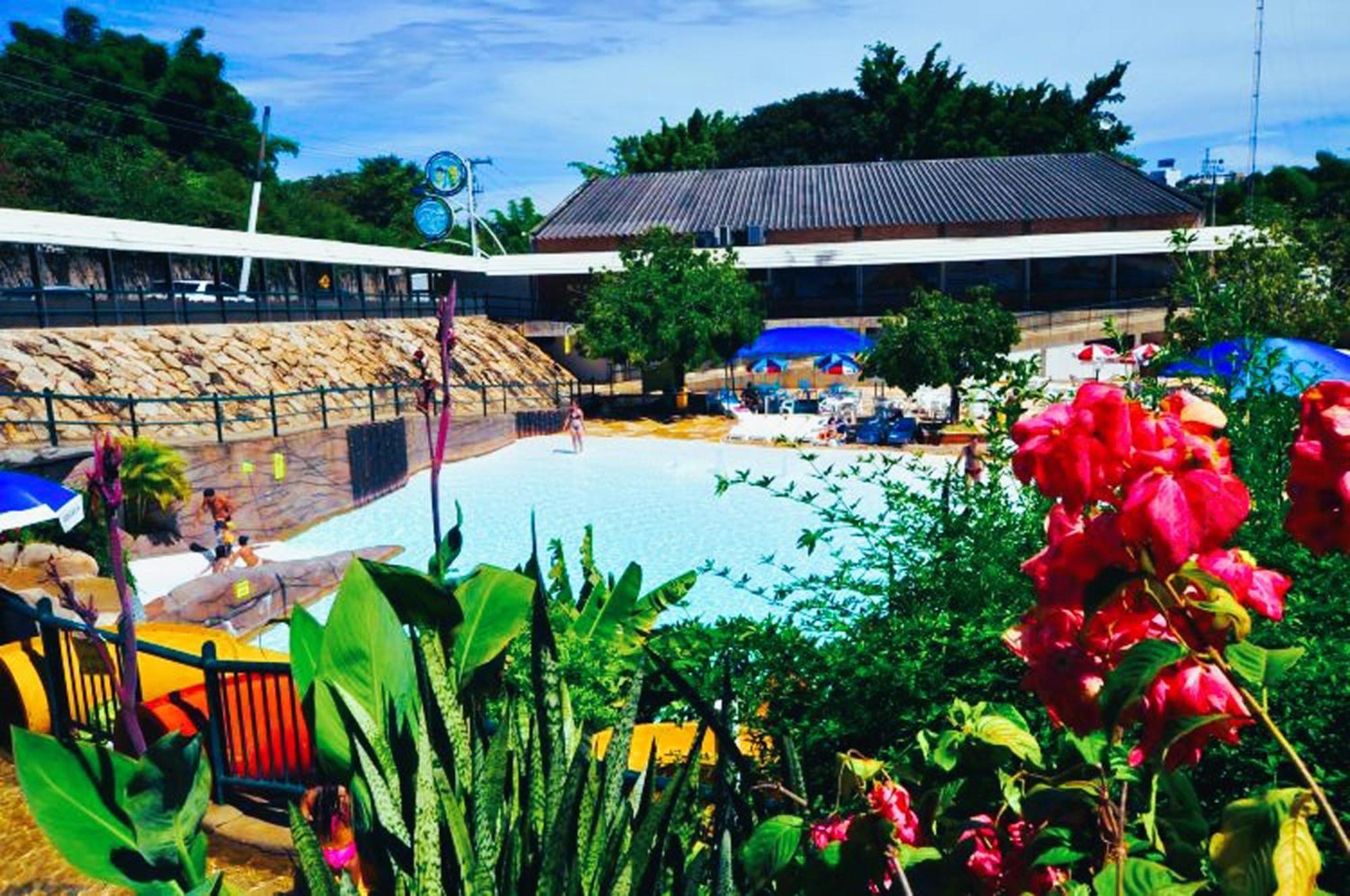 Lacqua diroma Caldas Novas - Piscinas 24 horas - Apartamentos com Roupa de Cama e banho - Caldas Tur Exterior foto